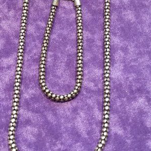 18" silvertone textured necklace w 7" bracelet